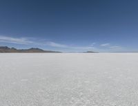 Mountain Lake in Utah: Surrounded by Nature