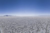 Mountain Landscape in Utah: Freezing Temperatures and Expansive Horizon