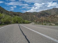 Mountain Road in Utah: A Scenic Drive Through Natural Beauty