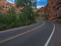 Natural Landscapes of the USA: Clear Skies and Stunning Views