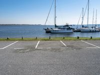 Nature Landscape in Holland: Water and Horizon