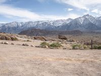 Navigating USA's Alabama Hills: A Dirt Road Adventure