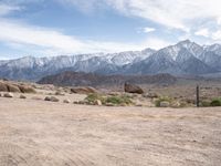 Navigating USA's Alabama Hills: A Dirt Road Adventure