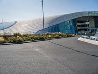 Netherlands Urban Design: Sleek Office Building in Amsterdam