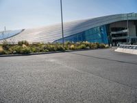 Netherlands Urban Design: Sleek Office Building in Amsterdam