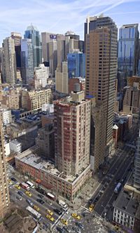 New York City: A Metropolis Skyline