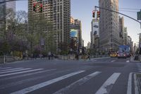 New York City: Yellow Taxi in the Metropolis