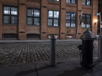 New York Night: Classic Architecture in Manhattan