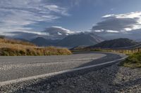 New Zealand Dawn: A Majestic Mountain Landscape