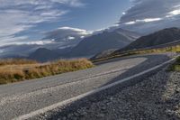 New Zealand Dawn: A Majestic Mountain Landscape