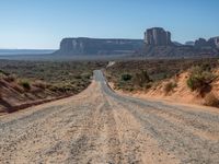 Off-Road Track in Arizona & Utah: Exploring Monument Valley