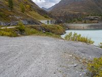 Off-Road Track: Dirt Bank with Vegetation