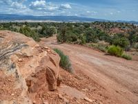 Off-Road Track in Utah: Dirt and Gravel Roads