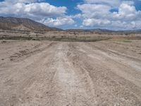 Off-Road Adventure: Exploring Gravel and Sand Streets in Utah