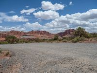 Off-Road Tracks: Gravel and Dirt Roads in Capitol Reef