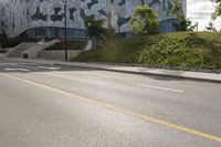 Office Building in Toronto: Shops and Storefronts