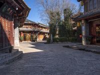 Exploring the Old Town of Yunnan, China: Cobble Stone Roads and Historic Architecture