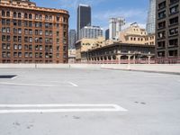 Open Space in Los Angeles: Clear Skies and Classic Architecture