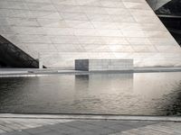 Open Space Structure: Concrete Lines in the Plaza