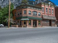 Ouray, Colorado: Suburban Road for Shopping