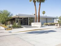 Palm Springs Architecture in Residential Area 003