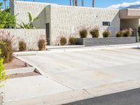 Modern Architecture in Palm Springs: A Clear Sky Background