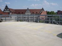 Berlin's Parking Deck: A Yellow Line Marks the Way