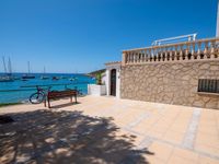 Picturesque Coastal Pier in Mallorca