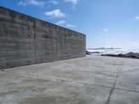 Porto Coastal Views: Concrete Wall Overlooking the Ocean