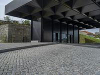 Porto: Modern Architecture and Cobblestone Roads