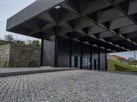 Porto: Modern Architecture and Cobblestone Roads