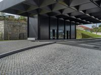 Porto: Modern Architecture and Cobblestone Roads