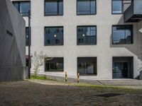 Porto Modern Courtyard with Cobblestone Surface