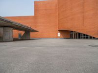 Porto Museum: Architecture in an Urban Setting under the Sky