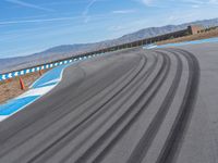 Race Track Curves in the USA: A Daytime Thrill