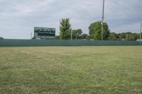 Recreational Pasture in Iowa with Grass Surface 001