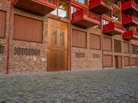 Residential Area with Cobblestone Roads and Urban Design