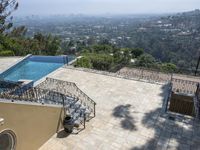 Residential Area in Los Angeles: A Mountain View Retreat