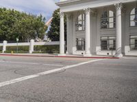 Residential Area in Los Angeles: A Charming Town