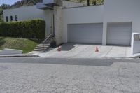 Residential Area in Los Angeles: Embracing the Urban Lifestyle