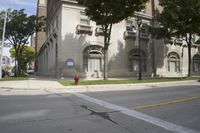 Residential Area in Milwaukee: Suburban Neighborhood