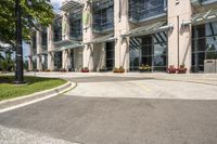 Residential Area in Ontario: Exploring the Neighborhood