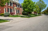 Residential Area in Ontario: Tree-Lined Streets and Classic Architecture