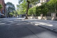 Residential Area in Toronto: Daytime Shadow and Urban Design