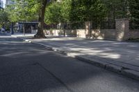 Residential Area in Toronto: Daytime Shadow and Urban Design