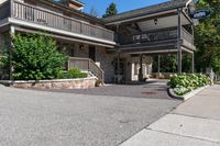 Residential Area in Toronto: A Street View