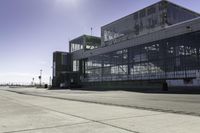 Residential Building in the Suburbs: A Play of Light and Shadow