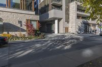 Residential Building in Toronto with Sleek Architecture 002