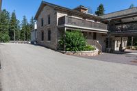 Residential Driveway in Toronto, Canada