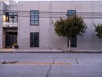 Residential Homes in Los Angeles with Clear Skies